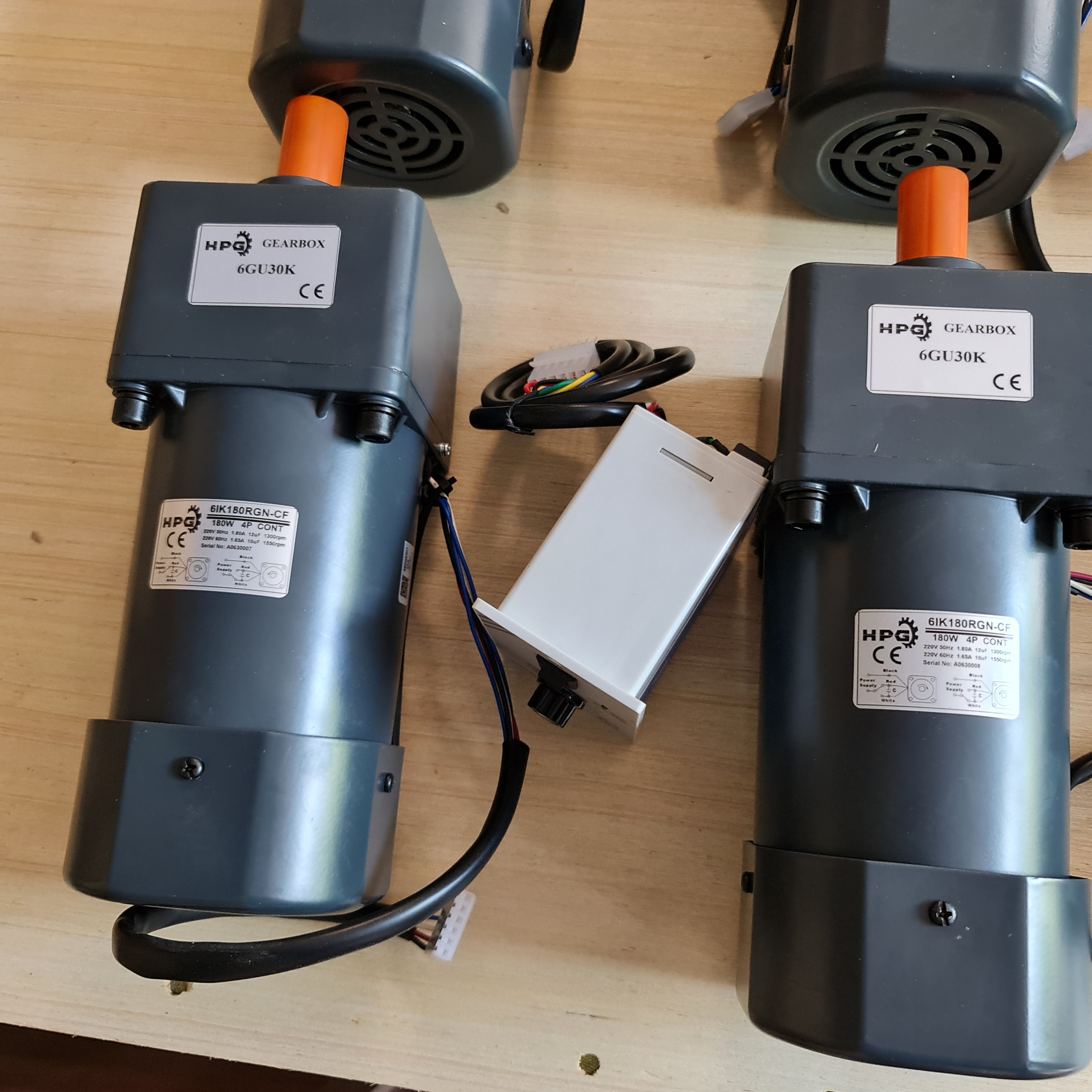 Động cơ giảm tốc 180w