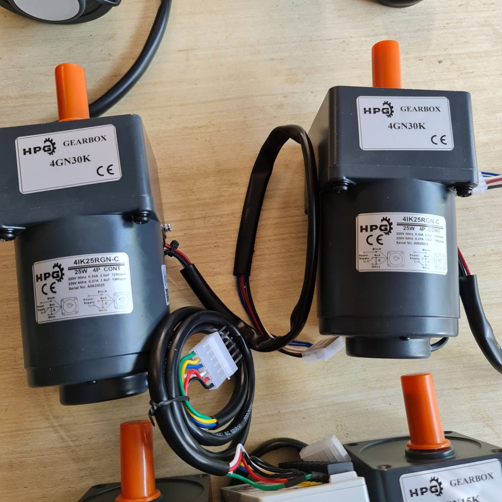 Động cơ giảm tốc 25w